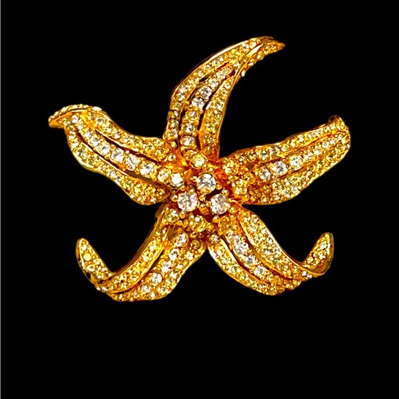 Ciner Jewelry - VINTAGE CINER GOLD FLOWER BOW RIBBON PIN BROOCHE RHINESTONES GOLD SIGNED